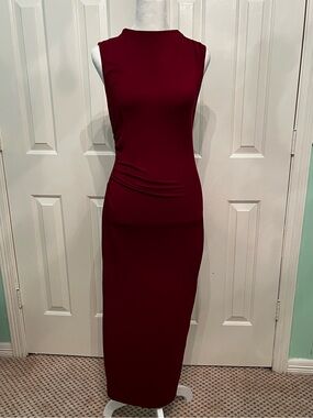 Sleeveless Burgundy Maxi Dress - Elegant Bodycon